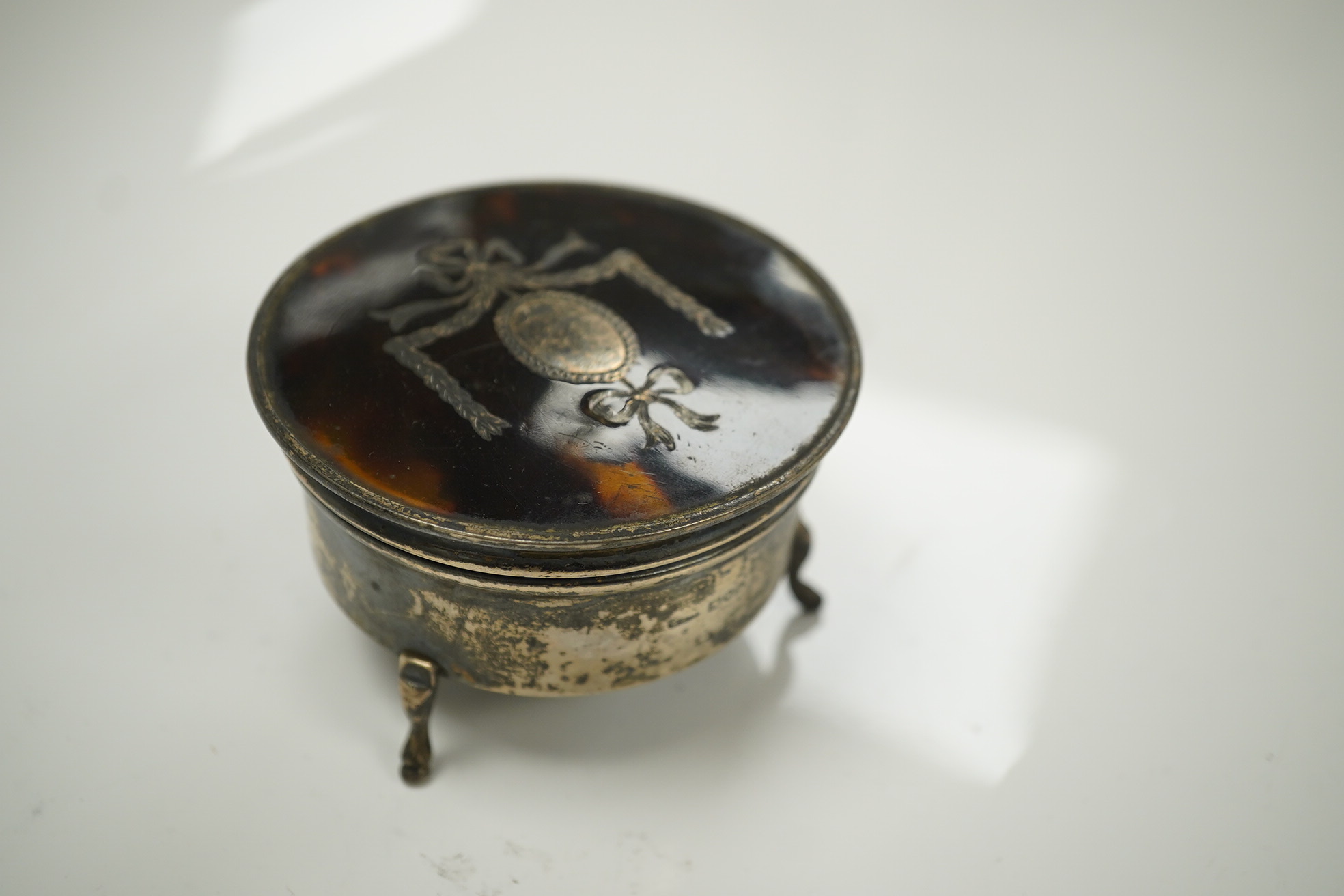 A quantity of mainly damaged silver and white metal items, including trinket boxes, flatware, napkin ring, boxes lids, Norwegian white metal and enamelled dish by Marius Hammer, etc. Condition - poor